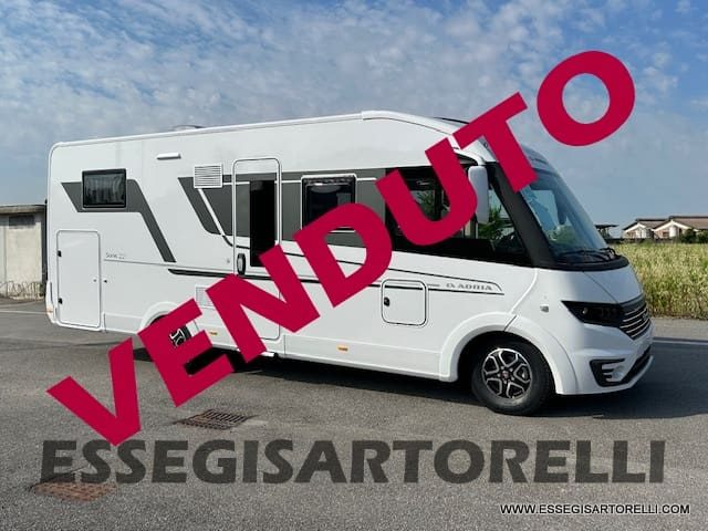 ADRIA SONIC PLUS 700 DL GARAGE 140 cv letti gemelli GAMMA 2025 FACE TO FACE AUTOMATICO