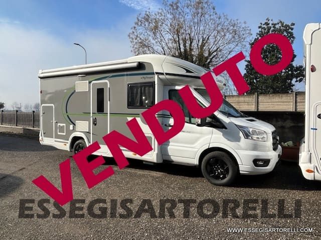 CHAUSSON ETAPE LINE 640 AUTOMATICO 165 CV POWER MY 2025 699 CM SEMINTEGRALE BASCULANTE E GARAGE