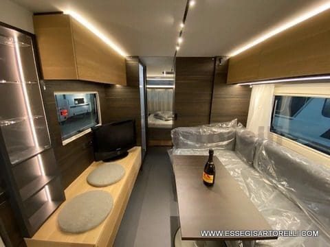 Adria NEW ASTELLA 704 HP caravan top di gamma 4 posti ALDE CLIMA MACH TENDALINO - foto 17