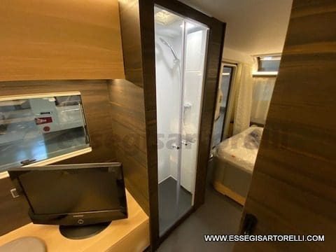 Adria NEW ASTELLA 704 HP caravan top di gamma 4 posti ALDE CLIMA MACH TENDALINO - foto 21