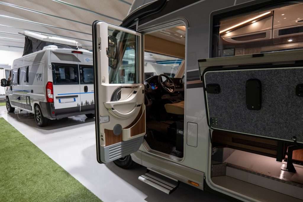 Carthago Chic-E Line I 61 Xl Le - Frattin Camper&Caravan - foto 96