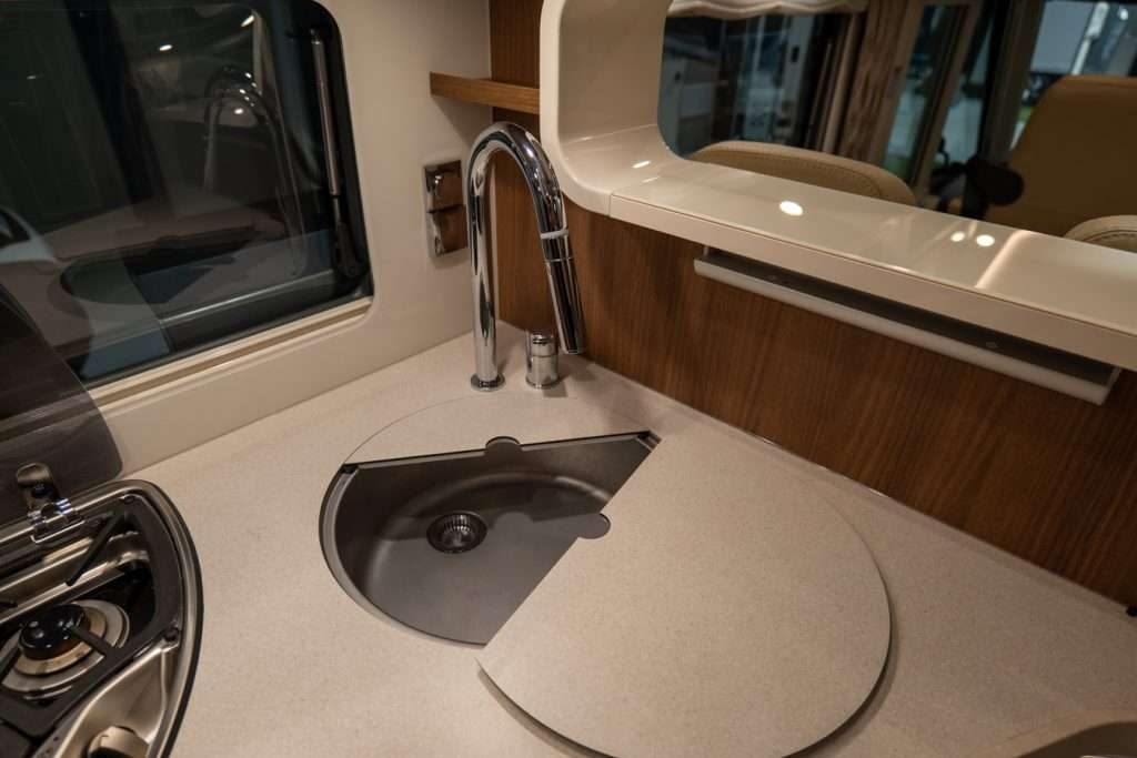 Carthago Chic-E Line I 61 Xl Le - Frattin Camper&Caravan - foto 133