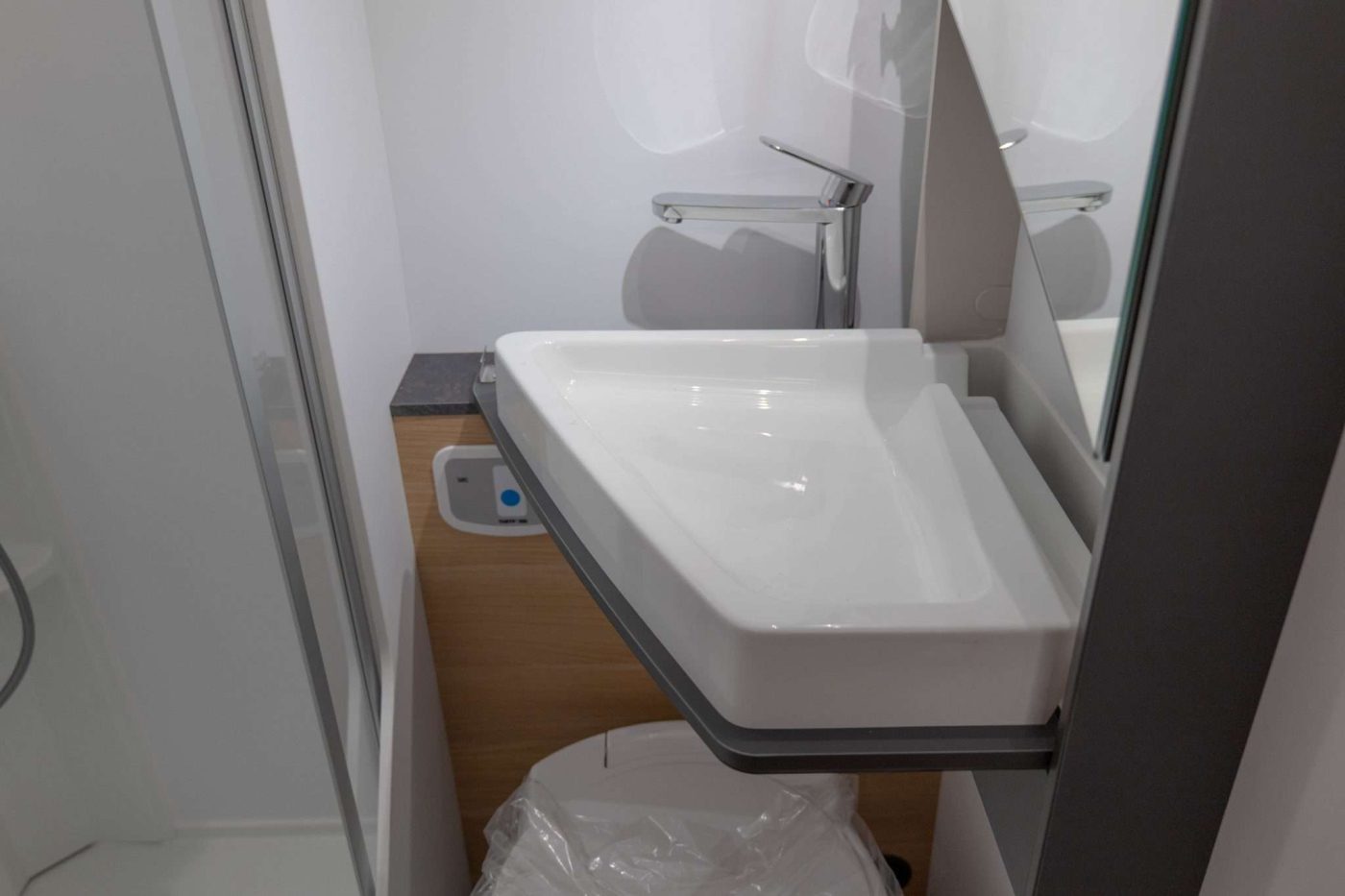 Adria Coral Xl 600 Dp - 60y - Frattin Camper&Caravan - foto 38