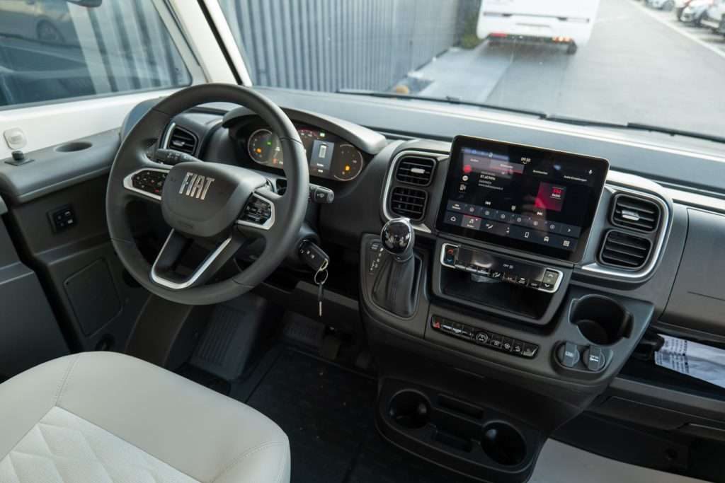 Adria Sonic 600 Sl *Patente B 4 Posti Omol.* - Frattin Camper&Caravan - foto 5