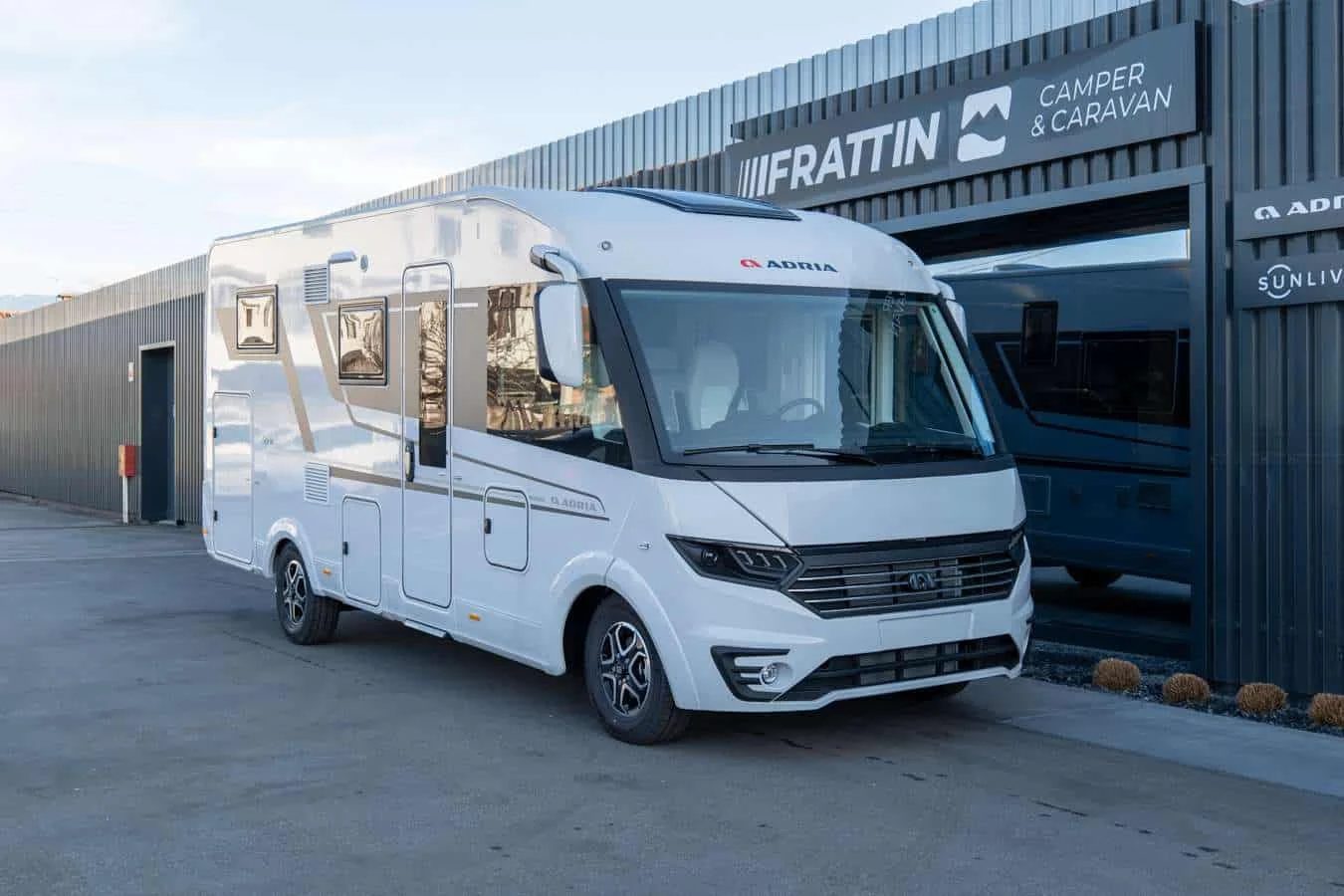 Adria Sonic 600 Sl *Patente B 4 Posti Omol.* - Frattin Camper&Caravan - foto 6