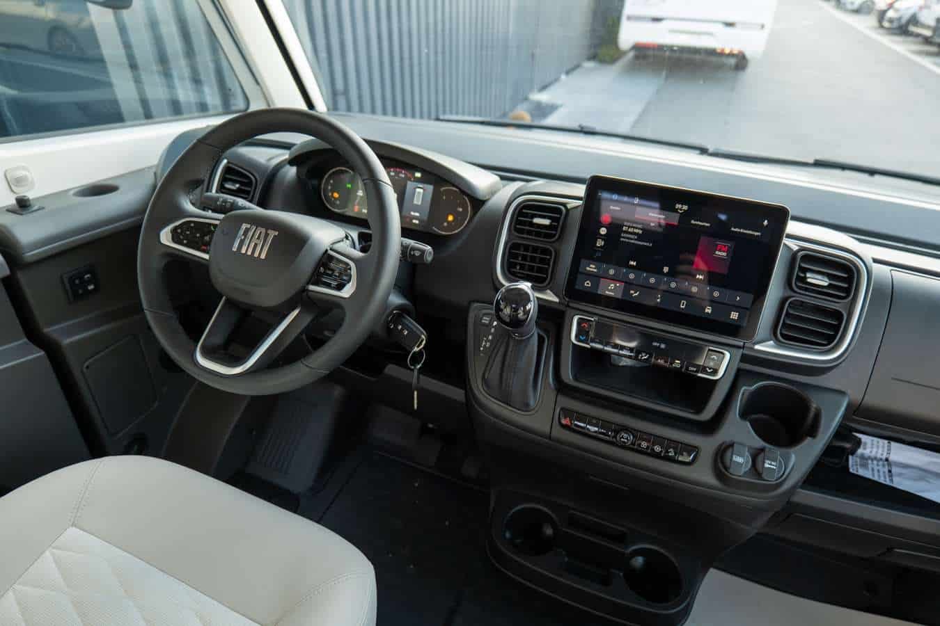 Adria Sonic 600 Sl *Patente B 4 Posti Omol.* - Frattin Camper&Caravan - foto 10