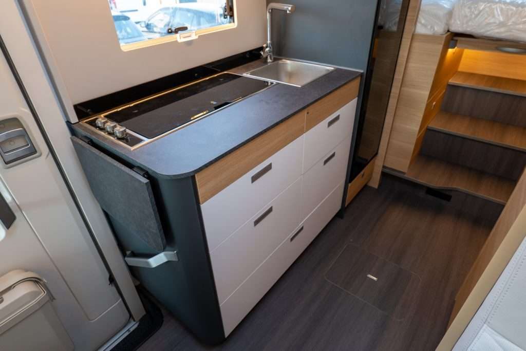 Adria Sonic 600 Sl *Patente B 4 Posti Omol.* - Frattin Camper&Caravan - foto 46