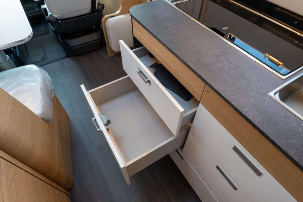 Adria Sonic 600 Sl *Patente B 4 Posti Omol.* - Frattin Camper&Caravan - foto 48