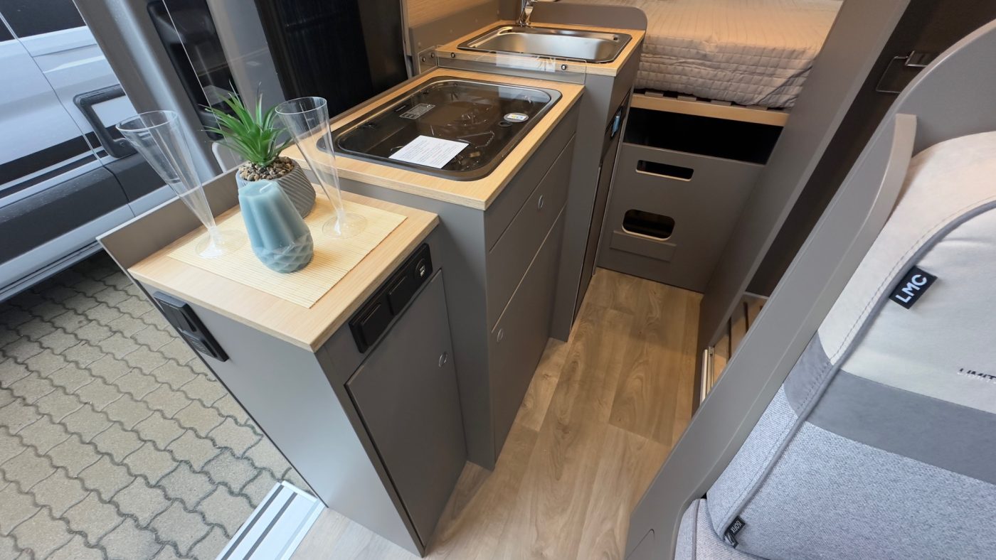 LMC INNOVAN 590 ACTIVE - foto 12