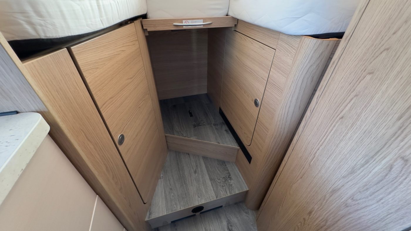 LMC CROUISER V646G - foto 15