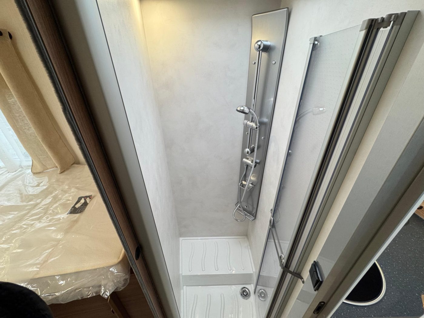 PILOTE P746FGJ 140CV - foto 17