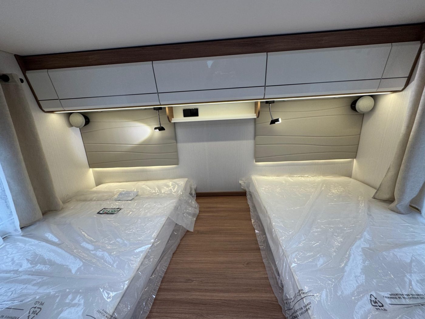 PILOTE P746FGJ 140CV - foto 19