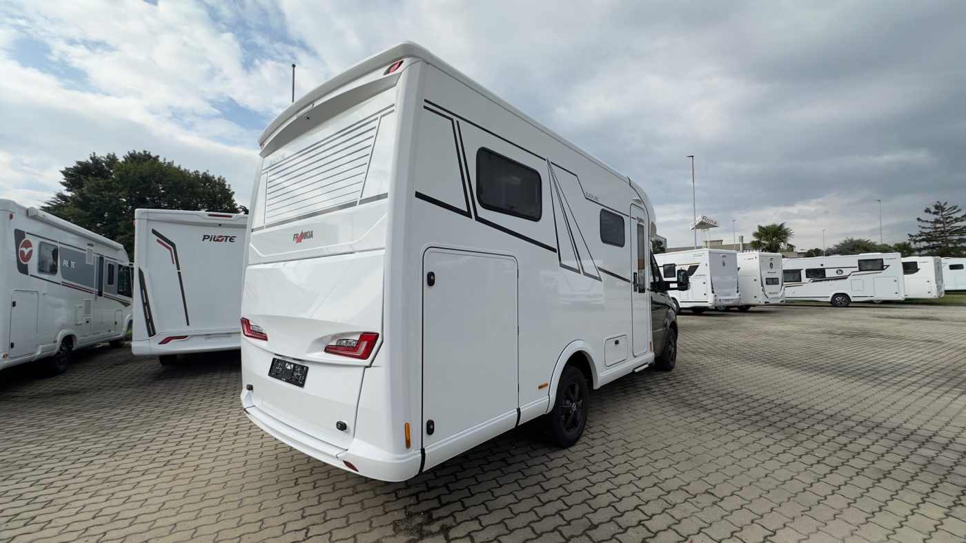 MT 7 GDK NEO BLACK LINE - foto 2