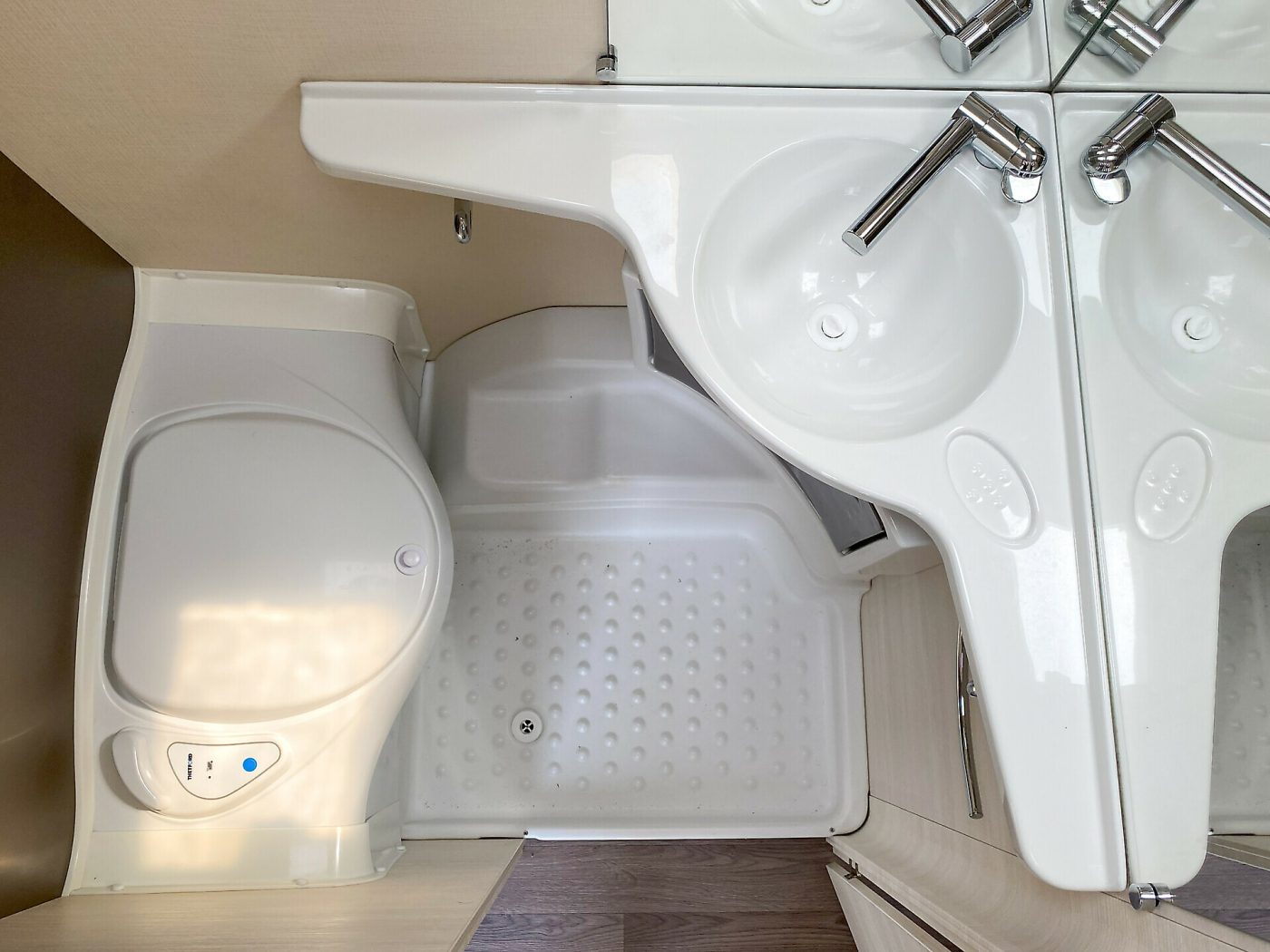 Caravelair Antares 376 - foto 9