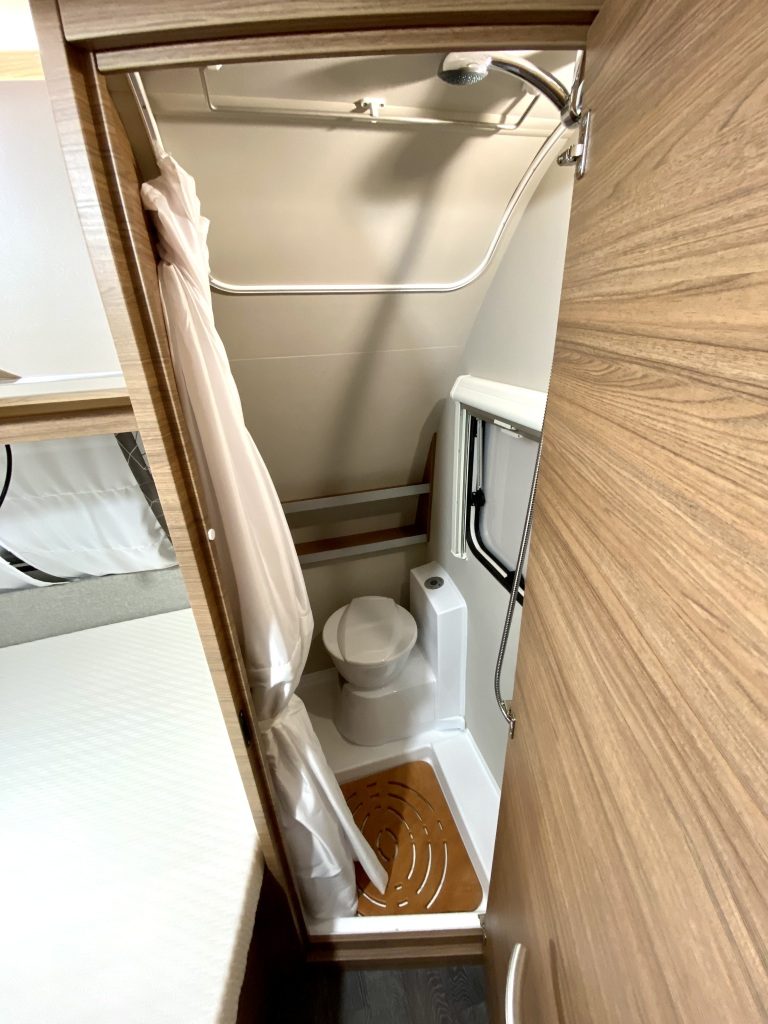 Knaus 450 fu sport - foto 12