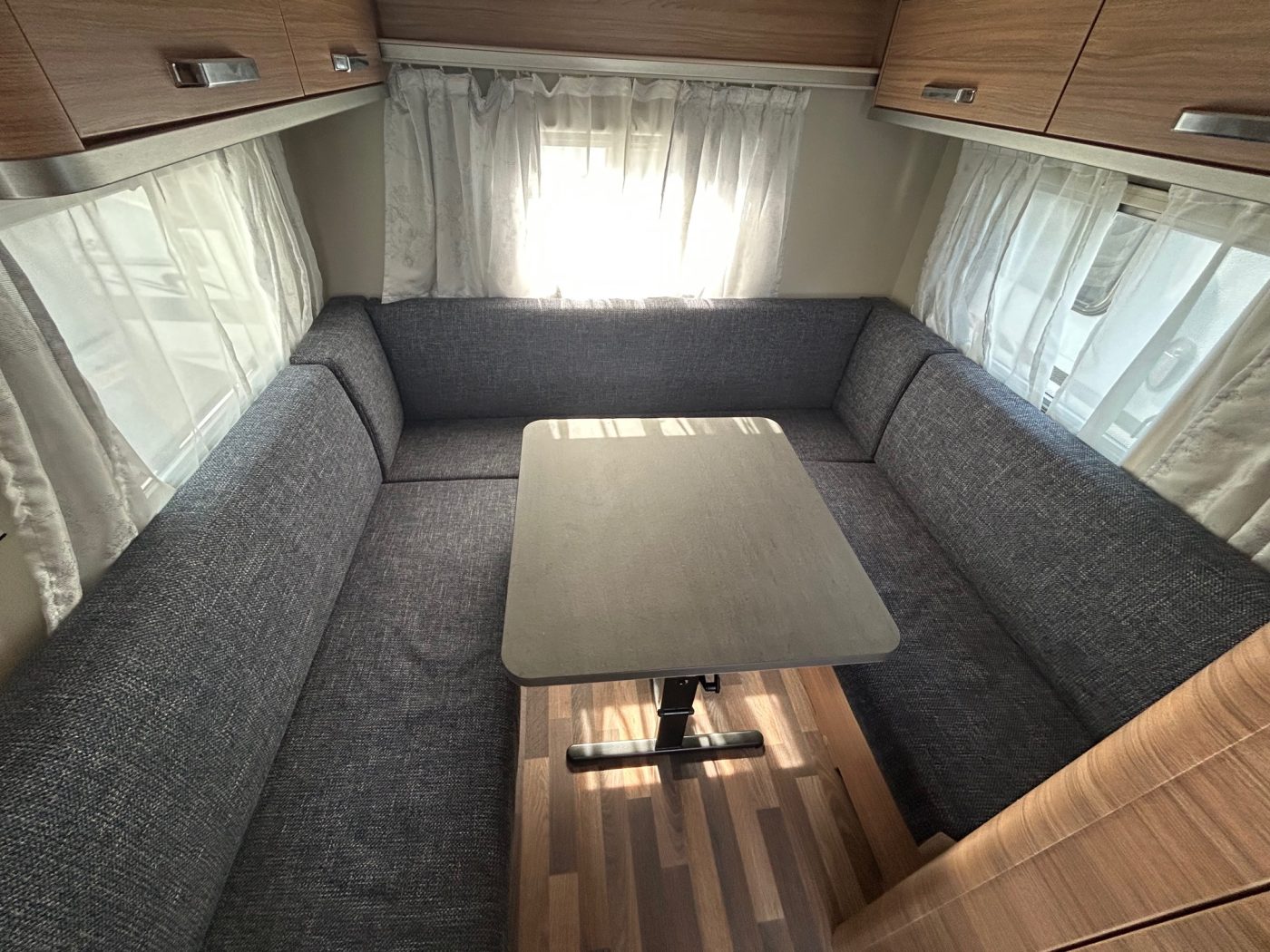 WEINSBERG CARAONE 390 PUH - Lucchetta Camper - foto 5