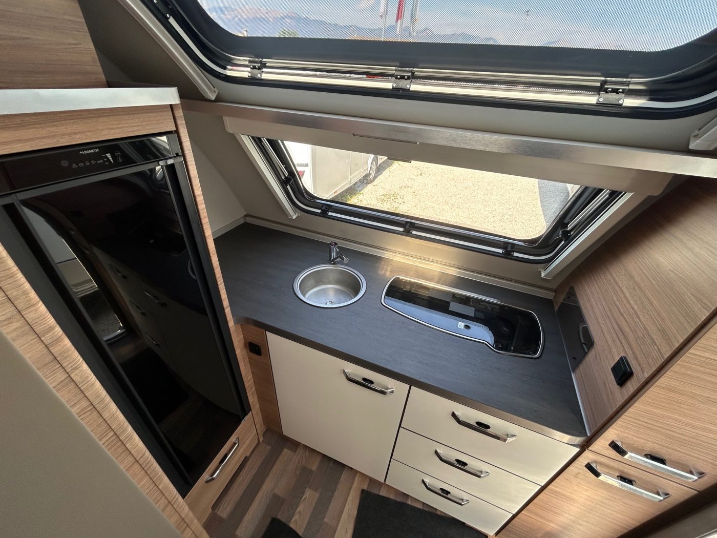 WEINSBERG CARAONE 390 PUH - Lucchetta Camper - foto 7