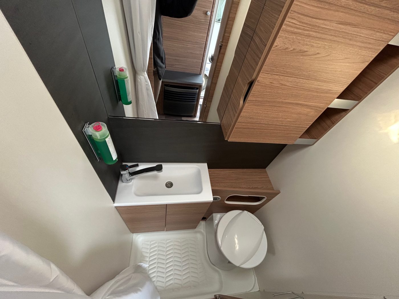WEINSBERG CARAONE 390 PUH - Lucchetta Camper - foto 9