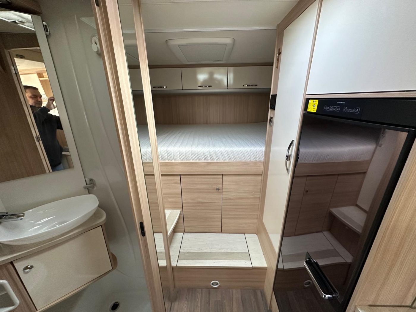 BÜRSTNER IXEO 710 G EDITION 30 - Lucchetta Camper - foto 9