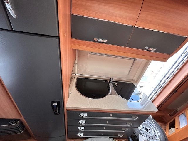 HOBBY DELUXE 490 KMF - Lucchetta Camper - foto 5