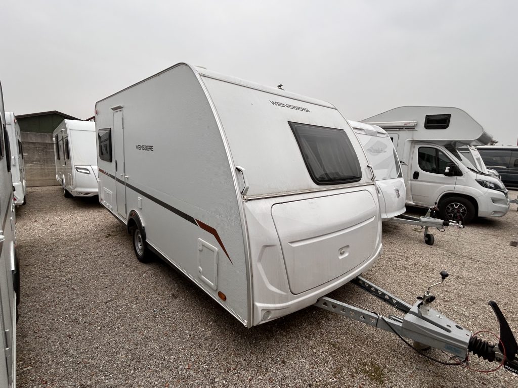 WEINSBERG CARACITO 450 FU - Lucchetta Camper