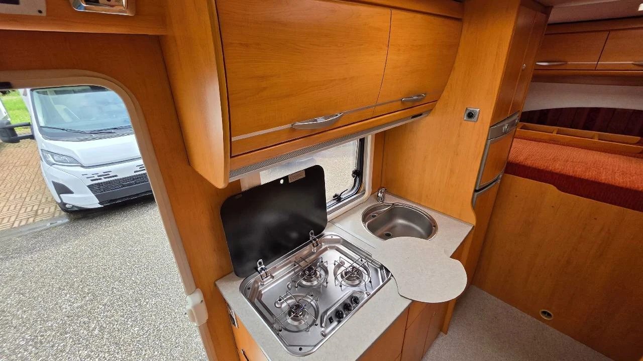 Hymer B Classic 660 - foto 6
