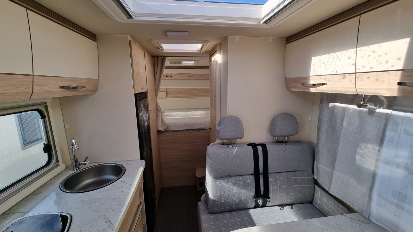 EURAMOBIL ACTIVA ONE 690 HB - Lucchetta Camper - foto 6