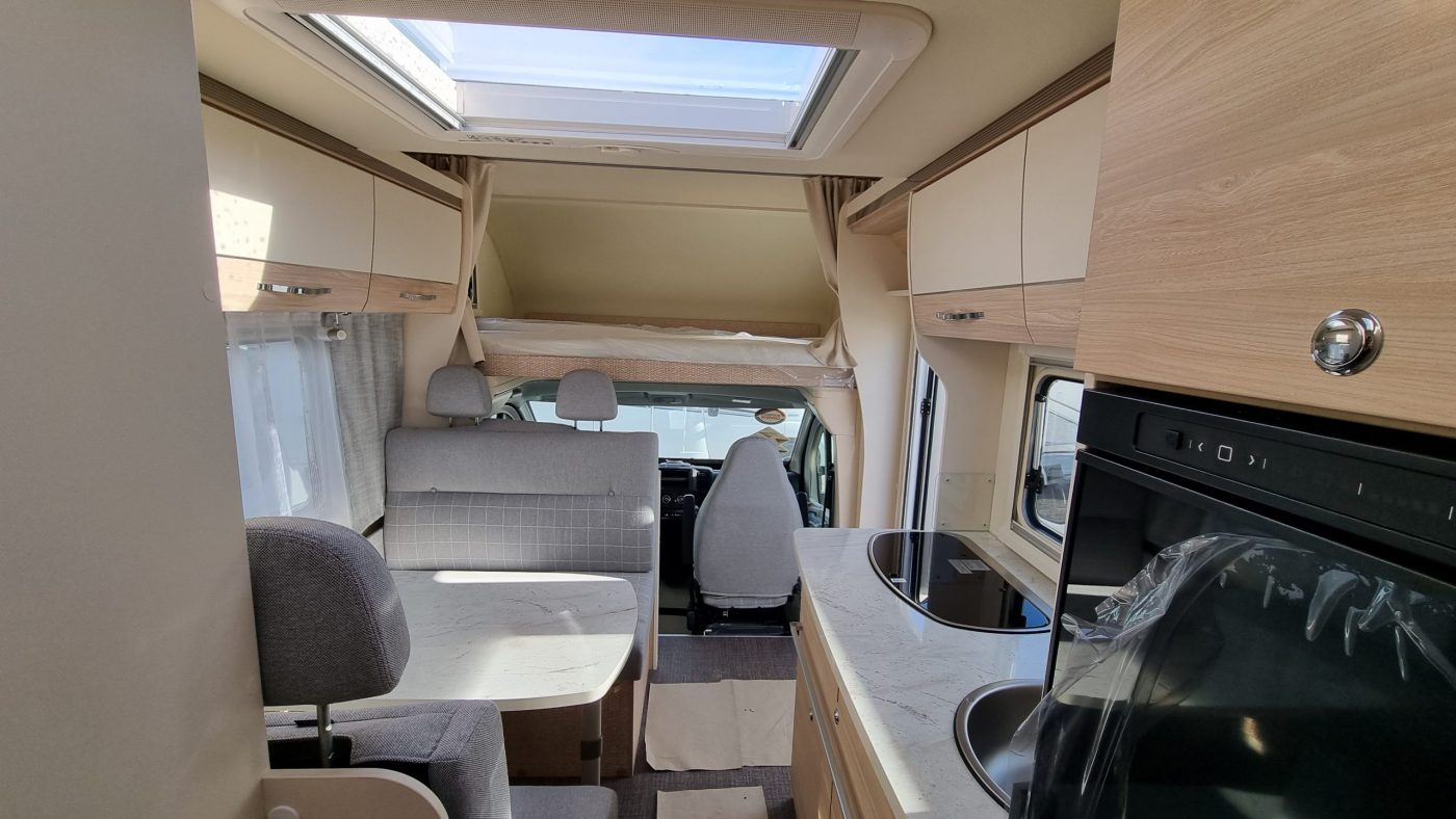 EURAMOBIL ACTIVA ONE 690 HB - Lucchetta Camper - foto 9