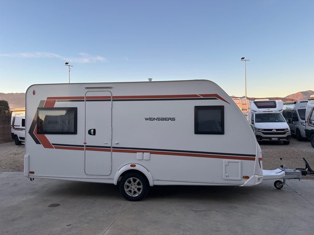 WEINSBERG CARAONE 450 FU - Lucchetta Camper