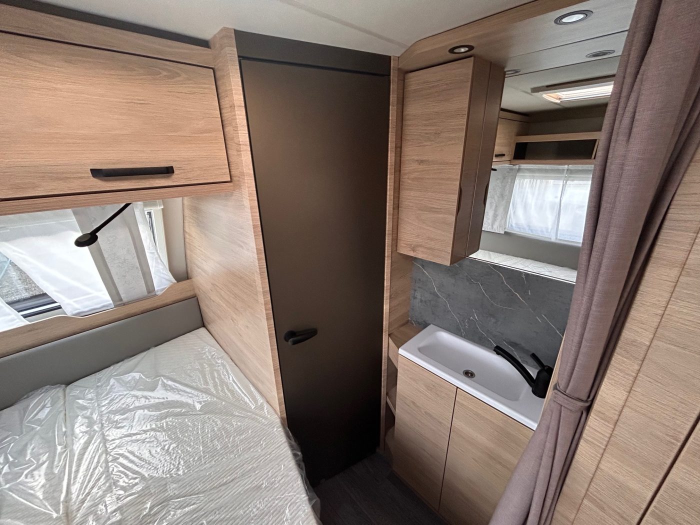 WEINSBERG CARAONE 450 FU - Lucchetta Camper - foto 9
