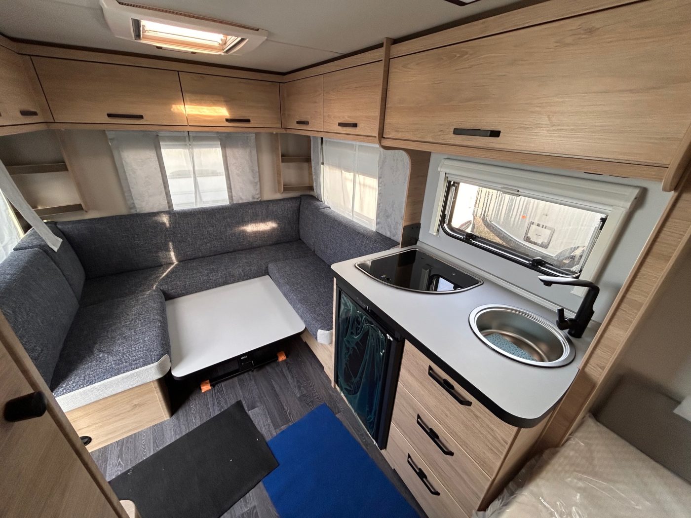 WEINSBERG CARAONE 450 FU - Lucchetta Camper - foto 11