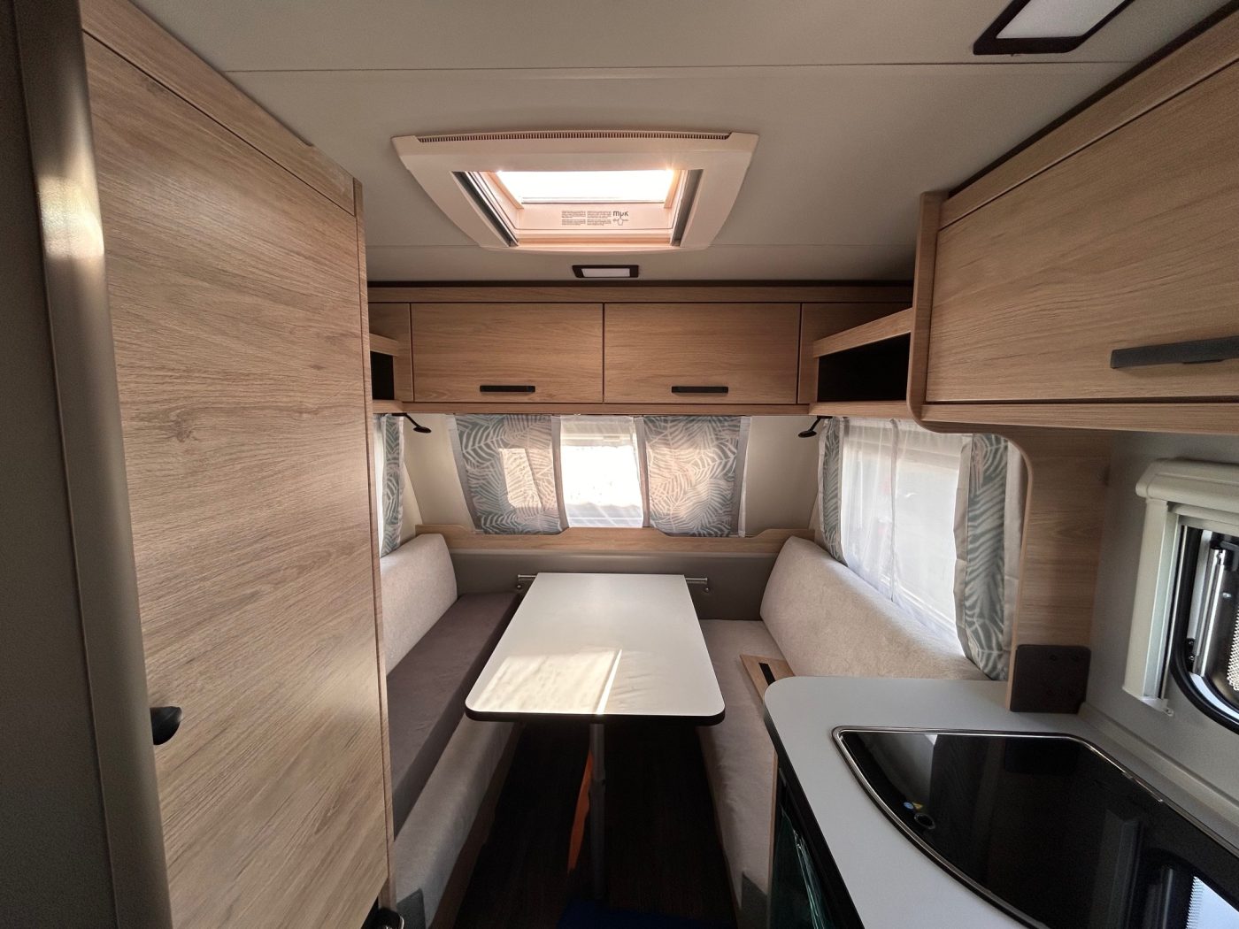 WEINSBERG CARAONE 400 LK - Lucchetta Camper - foto 6