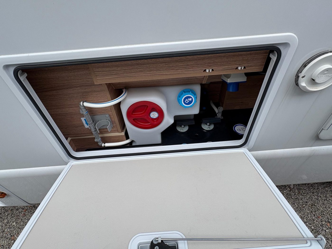 WEINSBERG CARACOMPACT SUITE 640 MEG EDITION PEPPER - Lucchetta Camper - foto 15