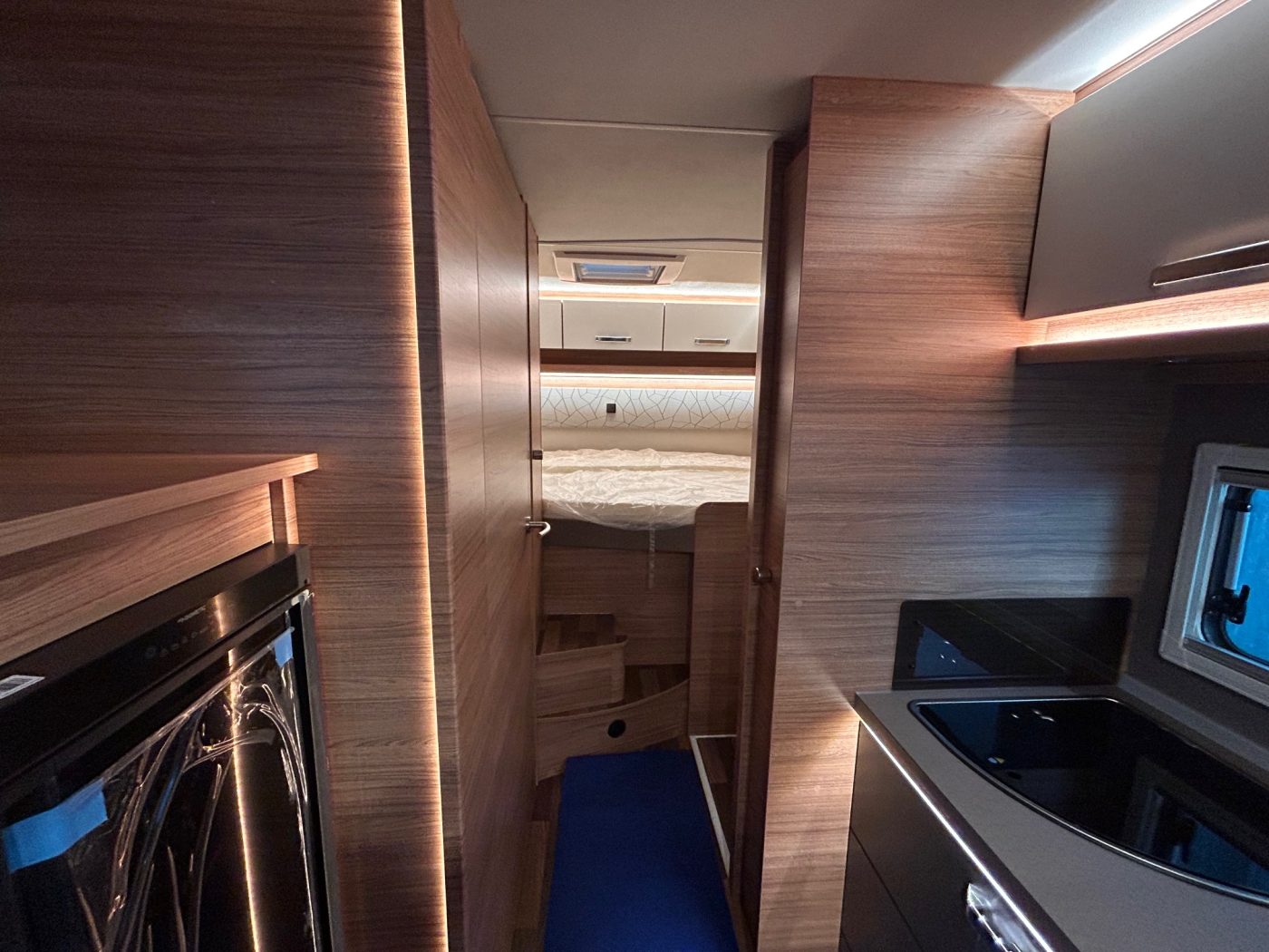 WEINSBERG CARASUITE 650 MG - Lucchetta Camper - foto 5