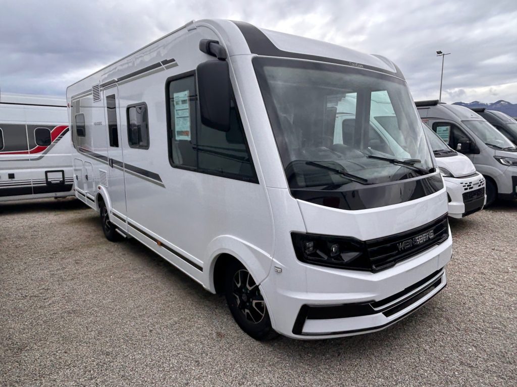 WEINSBERG CARACORE 650 MF - Lucchetta Camper