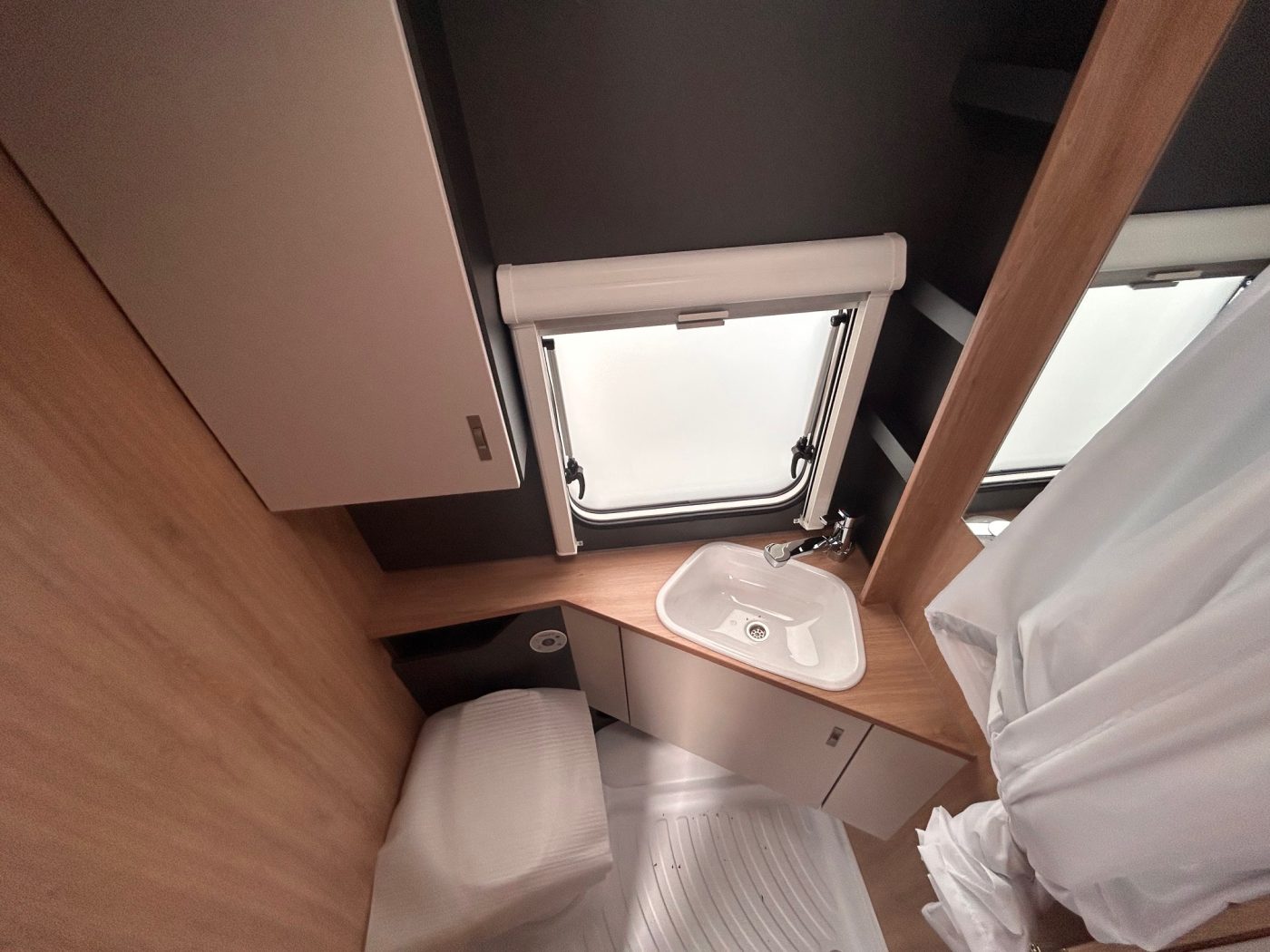 KNAUS SPORT 460 EU - Lucchetta Camper - foto 9