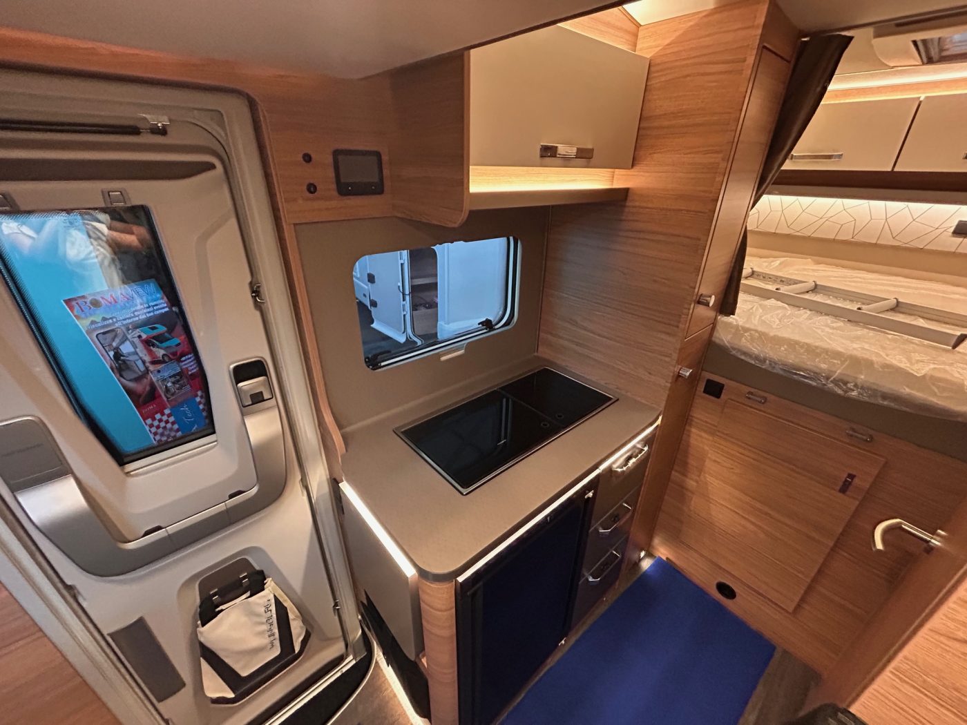 WEINSBERG CARASUITE FORD 550 MG - Lucchetta Camper - foto 7