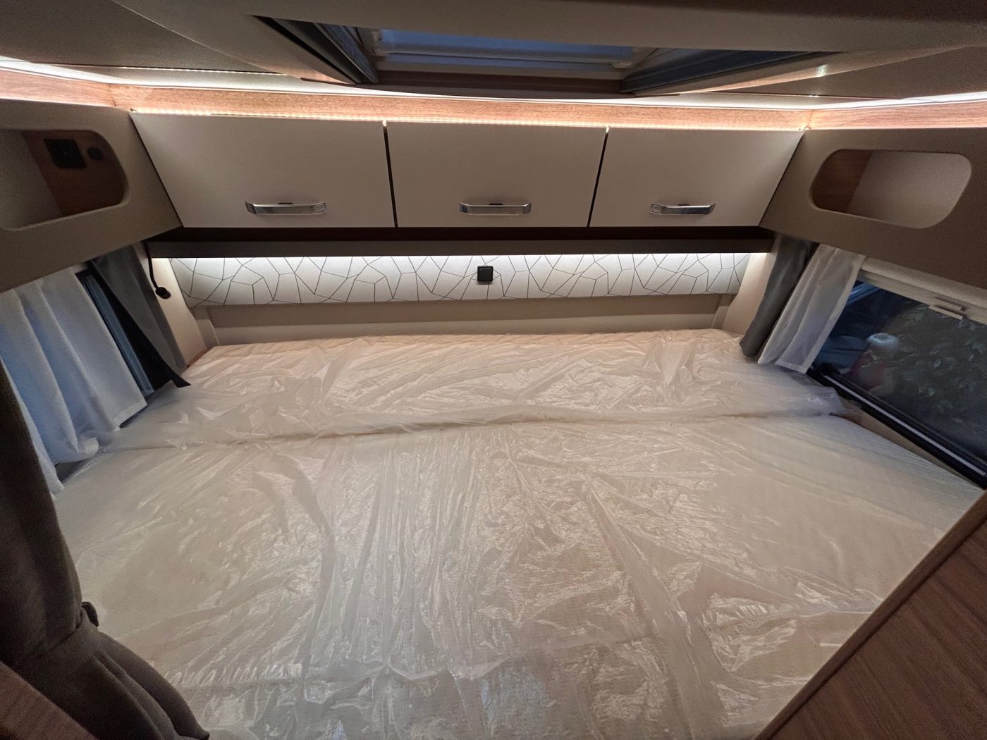 WEINSBERG CARASUITE FORD 550 MG - Lucchetta Camper - foto 9