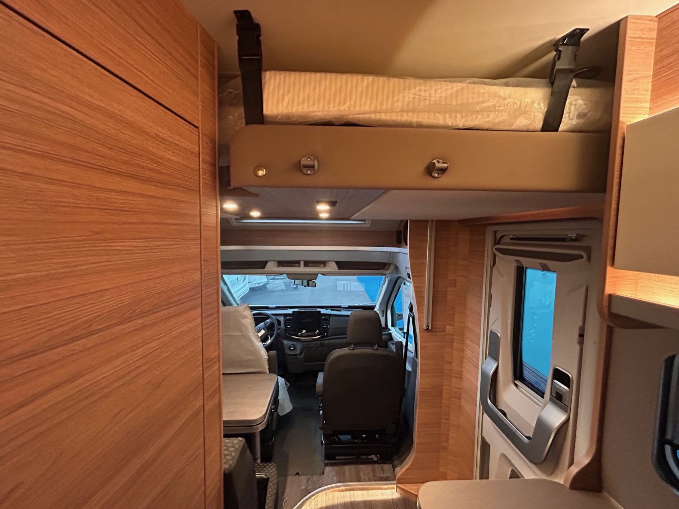 WEINSBERG CARASUITE FORD 550 MG - Lucchetta Camper - foto 10
