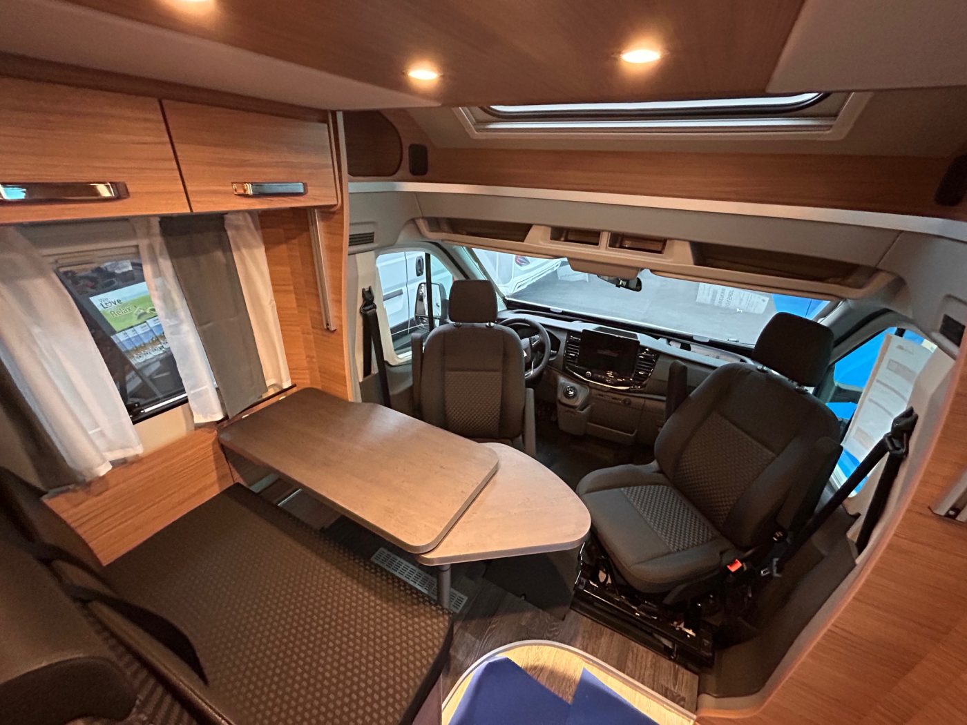 WEINSBERG CARASUITE FORD 550 MG - Lucchetta Camper - foto 11