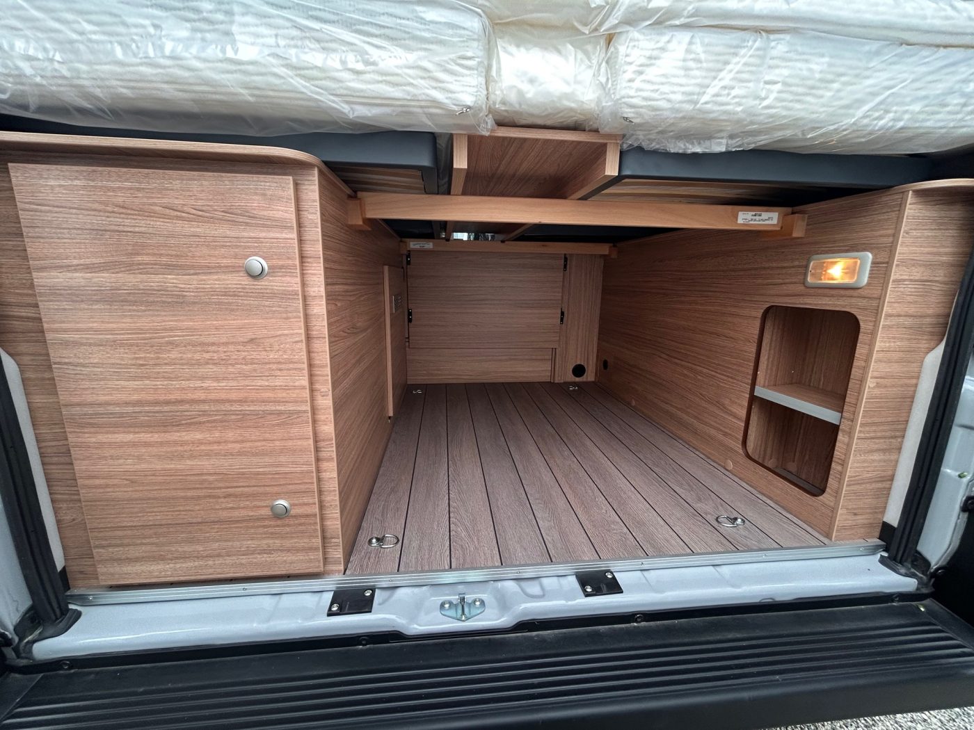 WEINSBERG CARABUS 600 ME EDITION FIRE - Lucchetta Camper - foto 6