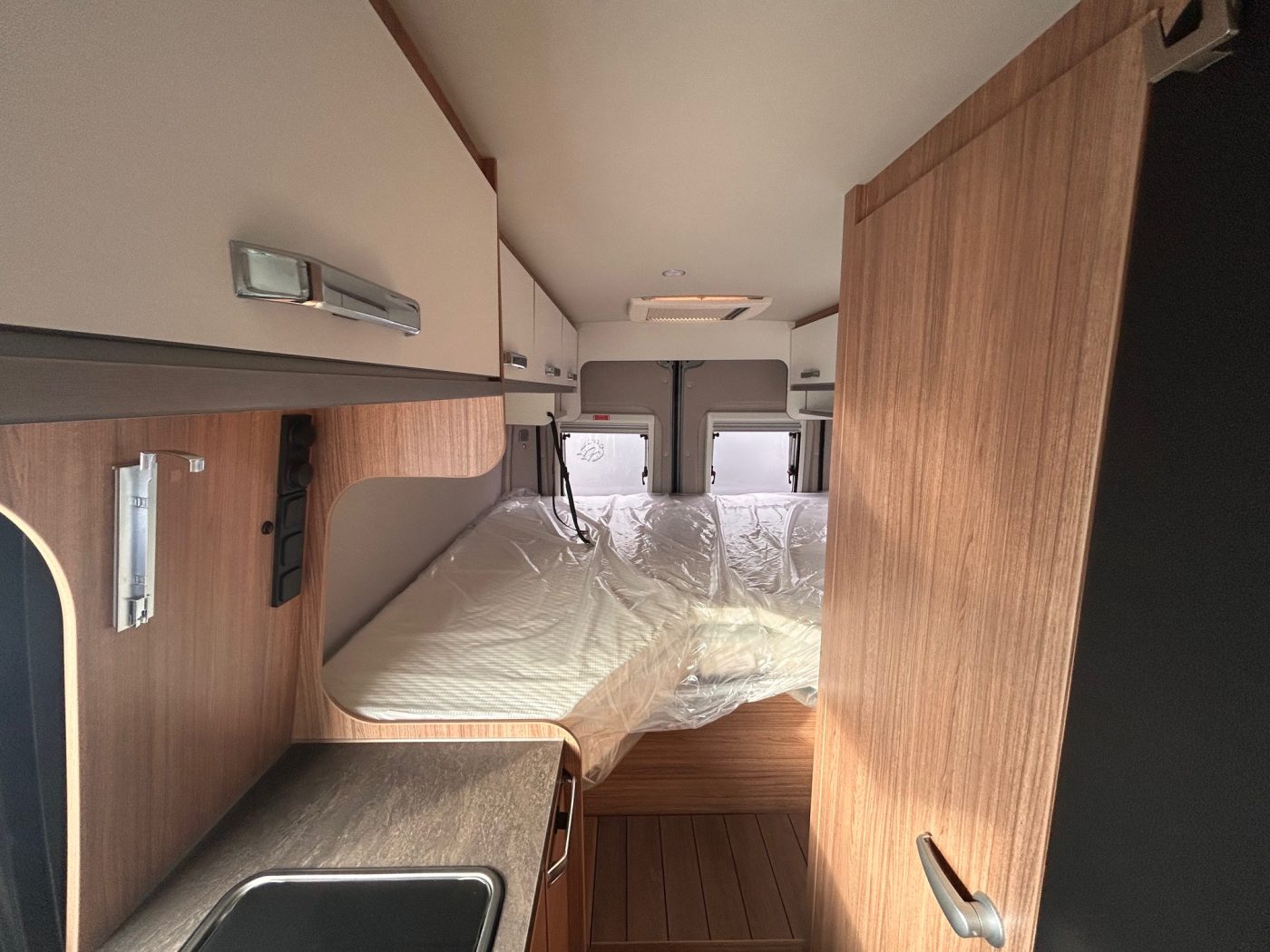 WEINSBERG CARABUS 600 ME EDITION FIRE - Lucchetta Camper - foto 7
