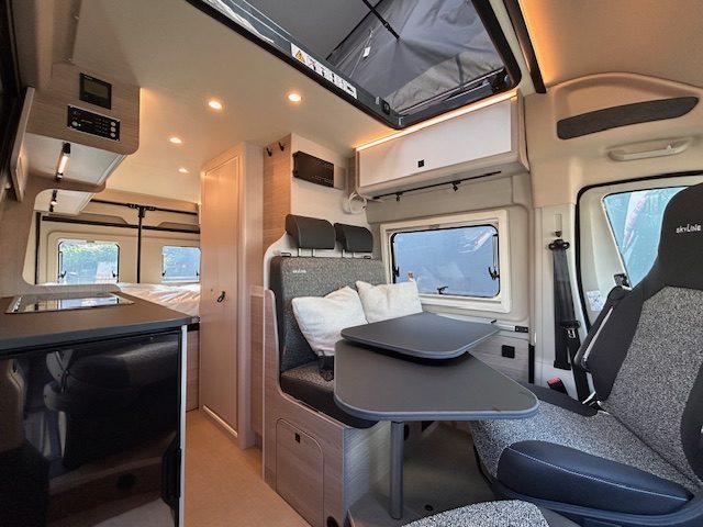 BÜRSTNER CAMPEO SKYLINE C 600 BRAVA - Lucchetta Camper - foto 13