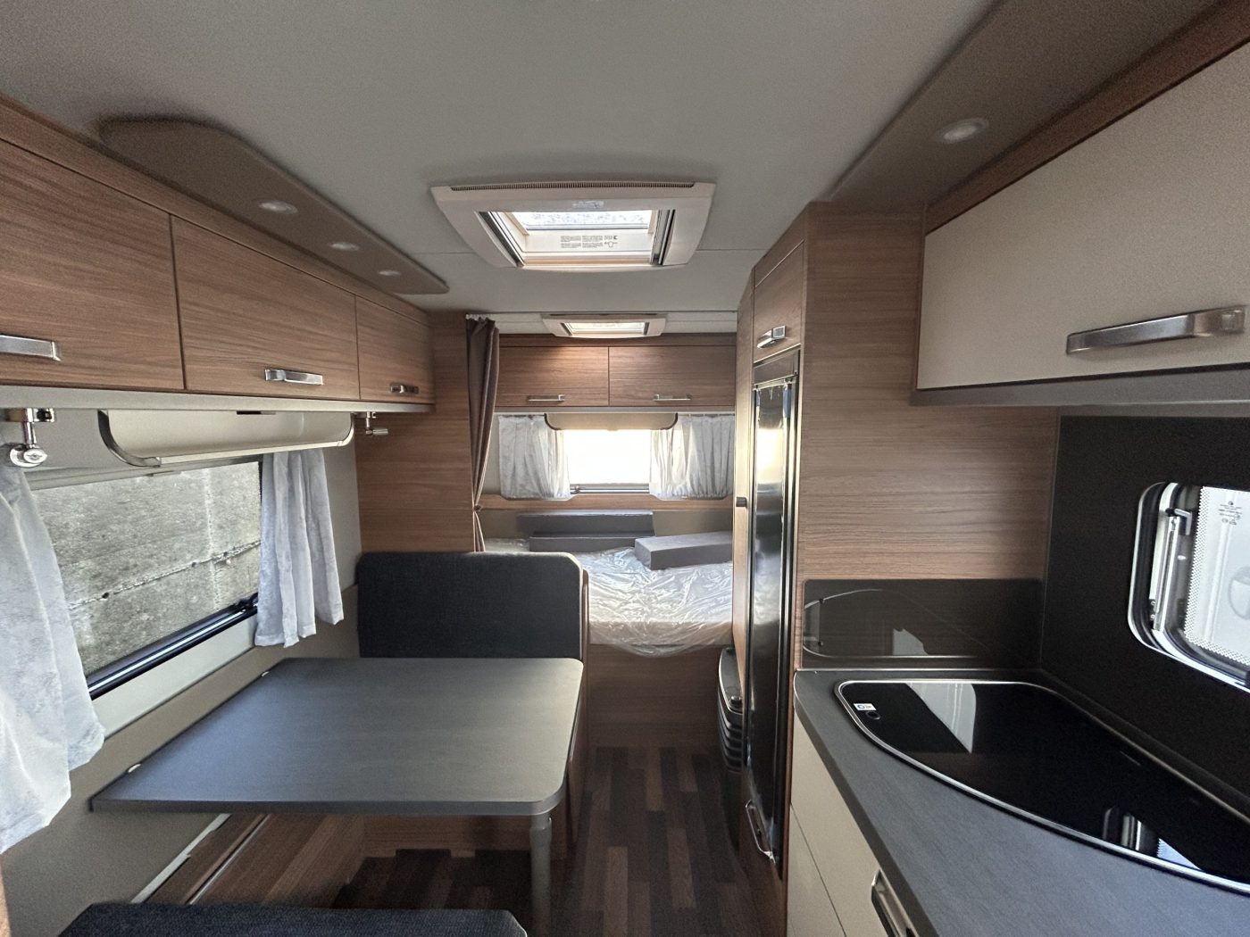 WEINSBERG CARAONE 480 QDK HOT EDITION - Lucchetta Camper - foto 11