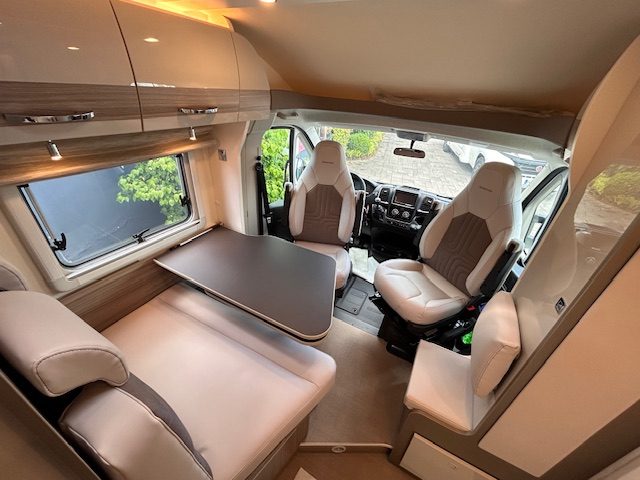 BÜRSTNER TRAVEL VAN 620 G - Lucchetta Camper - foto 9