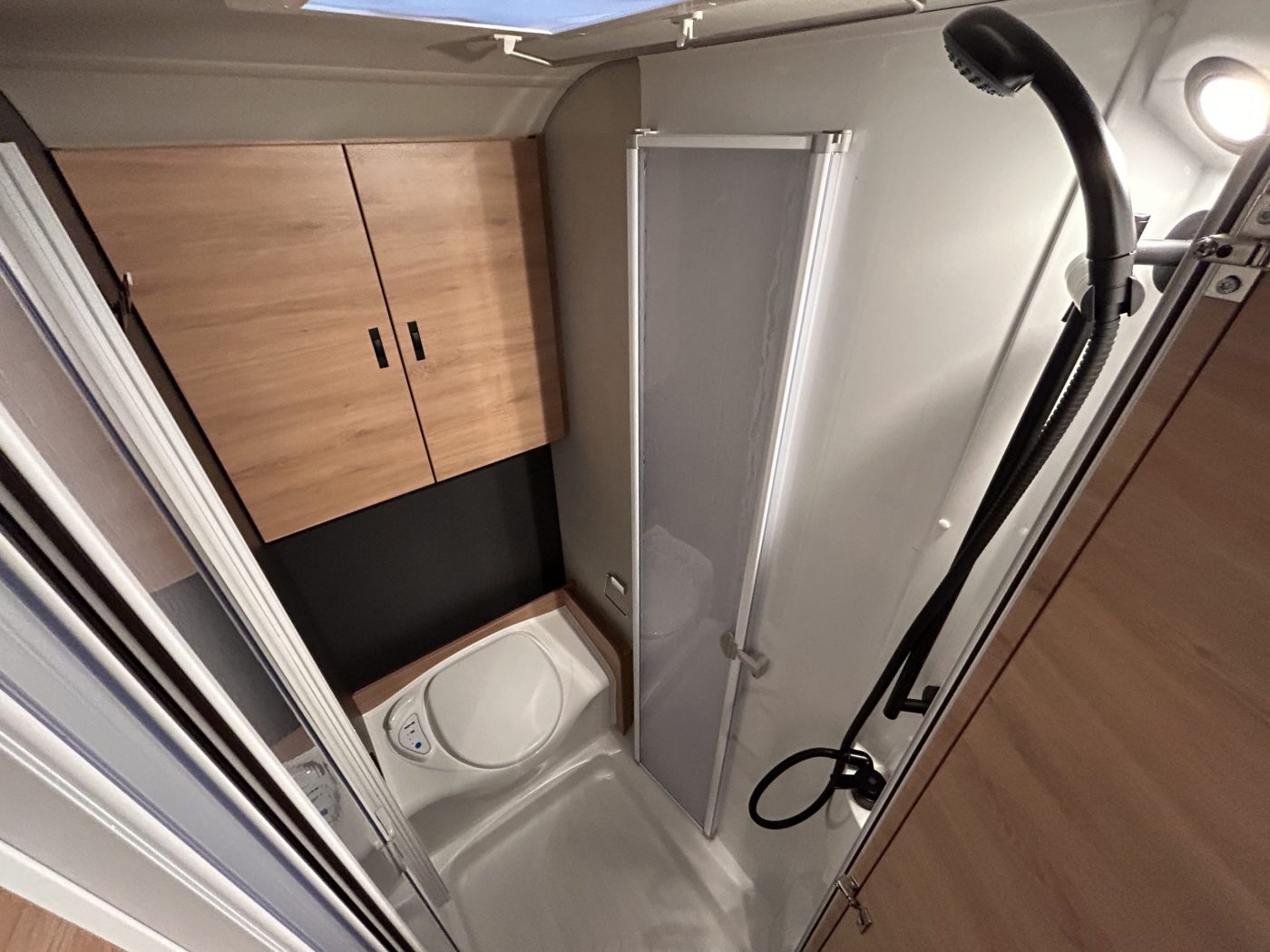 KNAUS L!VE TI 590 MF PLATINUM SELECTION - Lucchetta Camper - foto 12