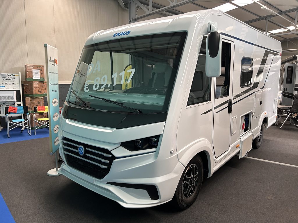 KNAUS VAN I 550 MF - Lucchetta Camper