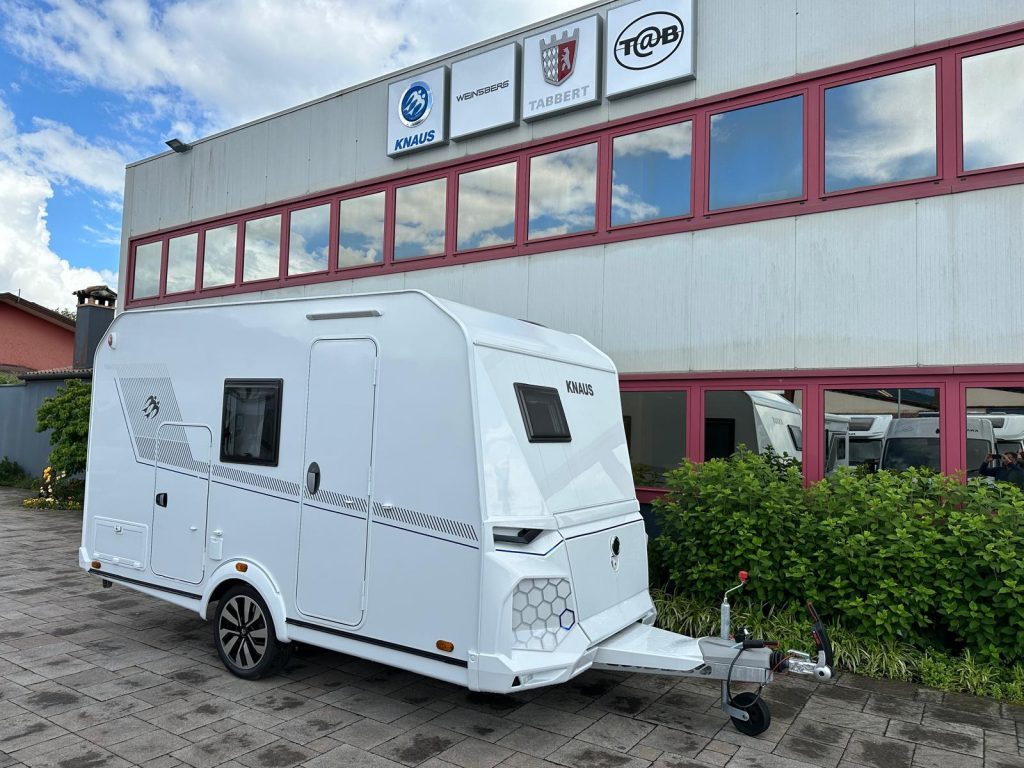 KNAUS YASEO 340 PX - Lucchetta Camper
