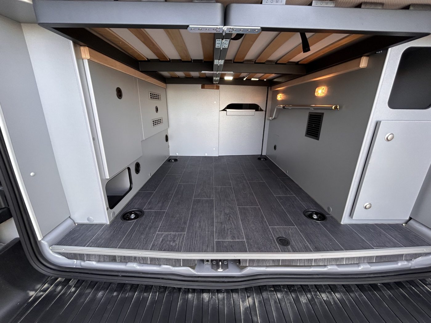 WEINSBERG CARATOUR FORD 600 MQ - Lucchetta Camper - foto 6