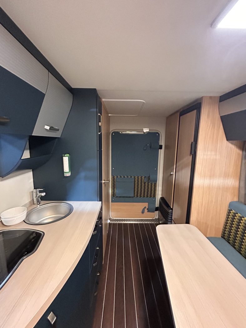 KNAUS SPORT & FUN 480 QL - Lucchetta Camper - foto 8